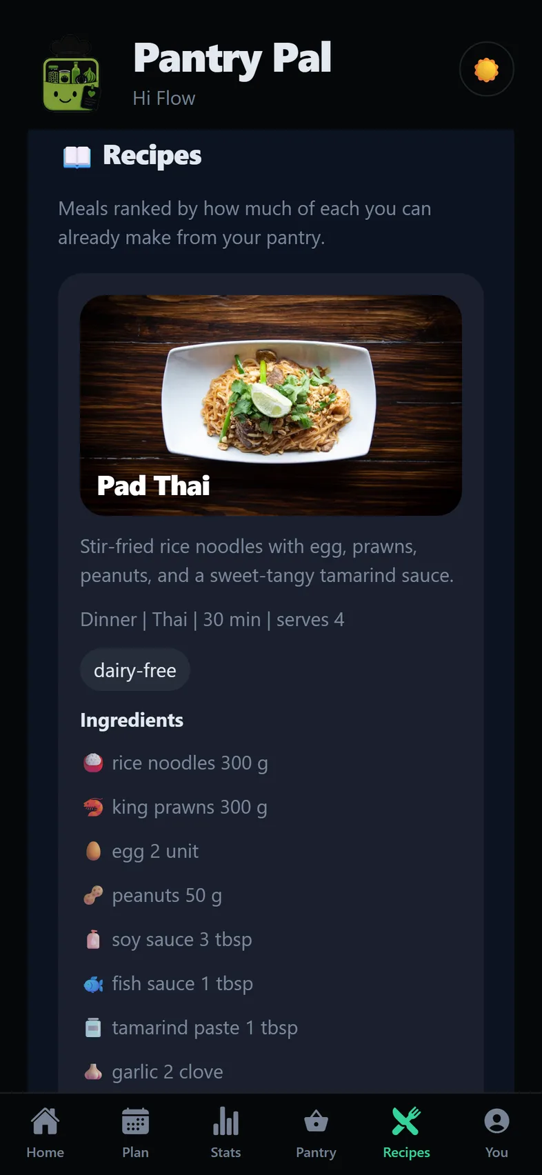 The Munch Hutch app showing the Pad Thai recipe with a photo, cook time, and its ingredient list